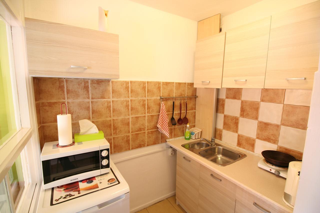 Apartamenty Varsovie Twarda City Extérieur photo